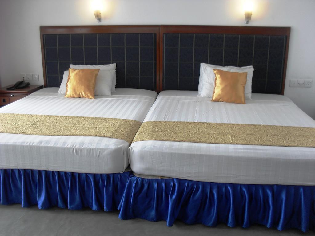 Miltons Beach Resort Unawatuna Habitación foto